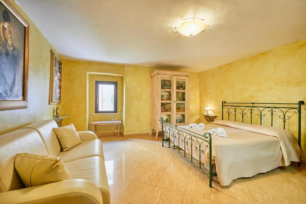 Centro Storico Rooms Gallipoli Exterior photo